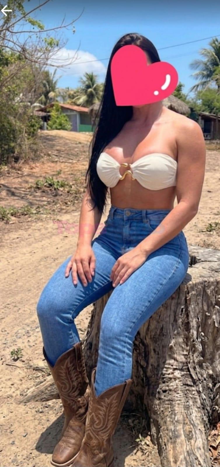 Acompanhante maringa